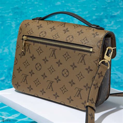 louis vuitton pouchette metis reverse|Luxury Monogram Handbag Pochette Metis.